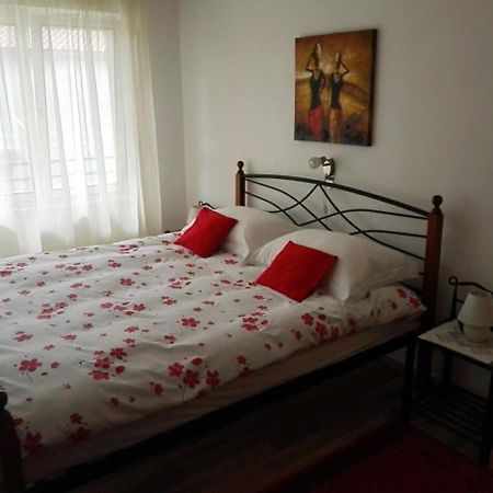 Apartmani Ivanka Stojcic Crikvenica Bagian luar foto