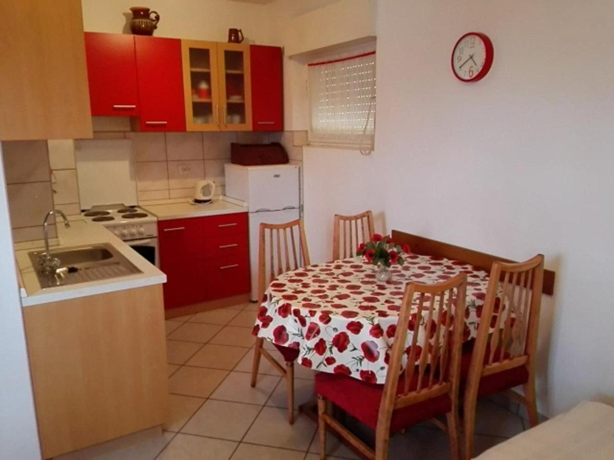 Apartmani Ivanka Stojcic Crikvenica Bagian luar foto