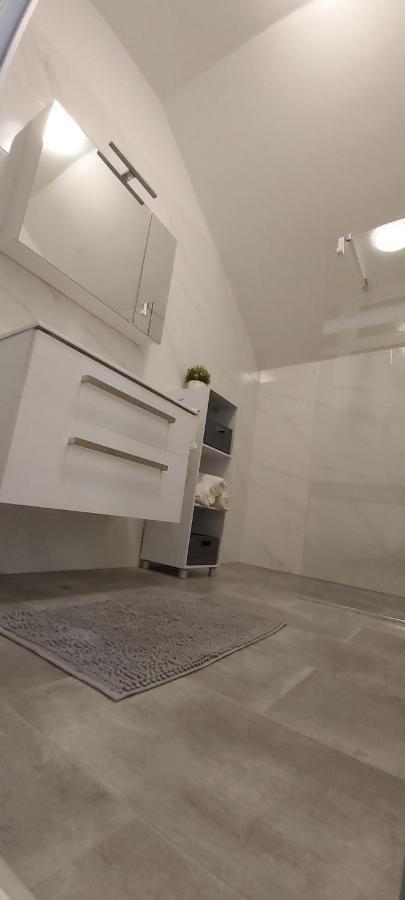 Apartmani Ivanka Stojcic Crikvenica Bagian luar foto